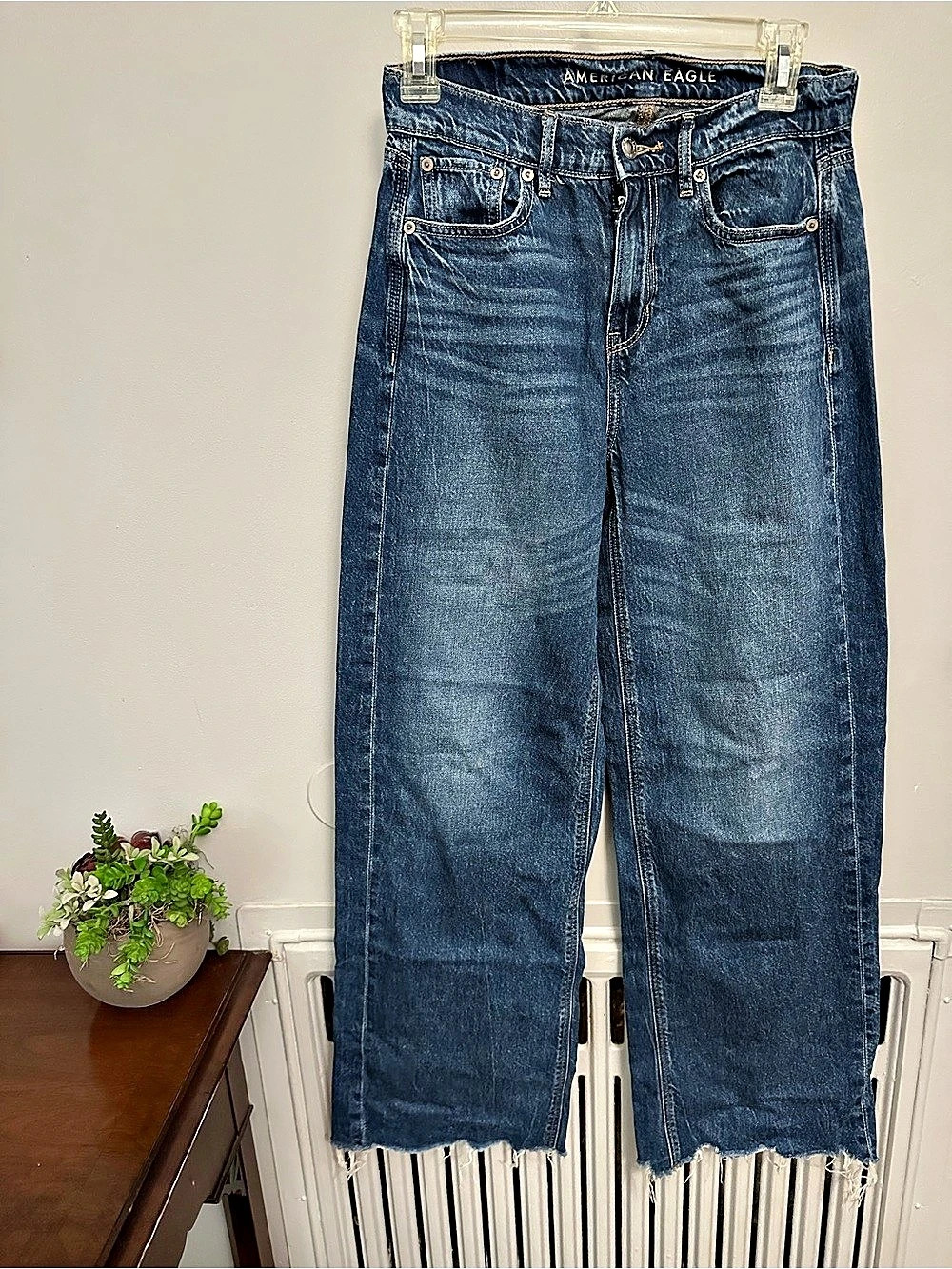 American Eagle Straight Leg Jeans in Blue Size 0/31